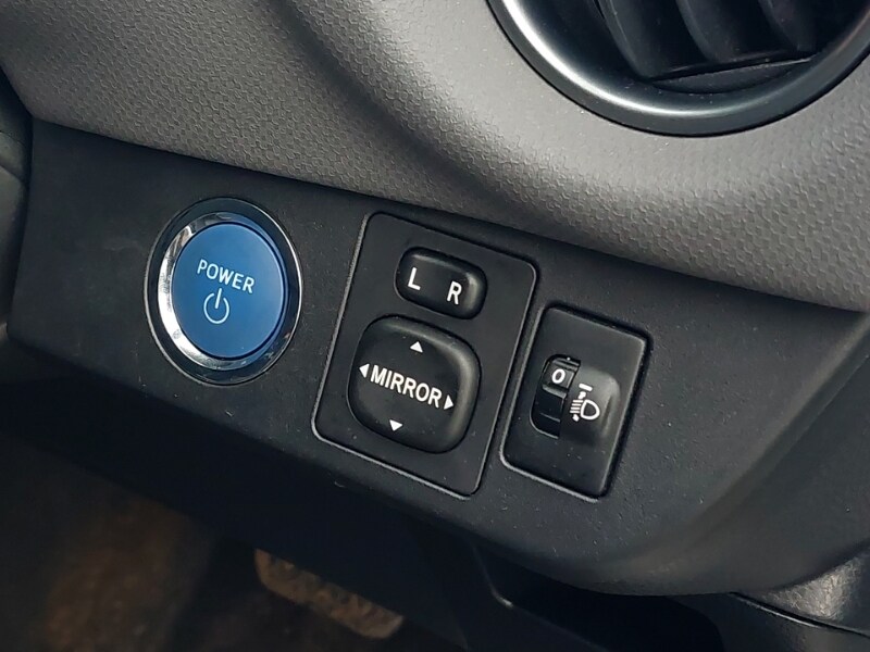 Used Toyota Yaris 2017 for sale - 77366578: Photo 15