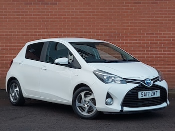 Used Toyota Yaris 2017 for sale - 77273167: Photo