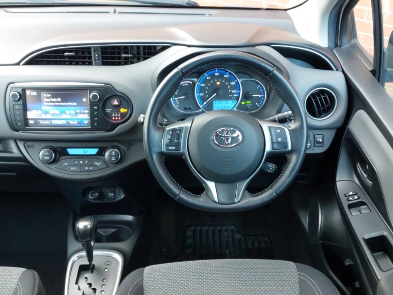 Used Toyota Yaris 2017 for sale - 77273167: Photo 7