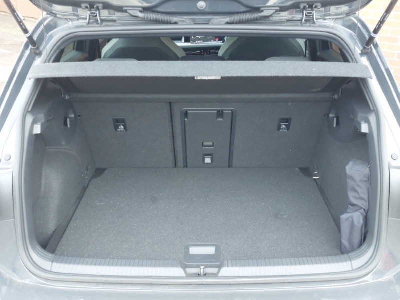 Used Volkswagen Golf 2022 for sale - 77627987: Photo 8