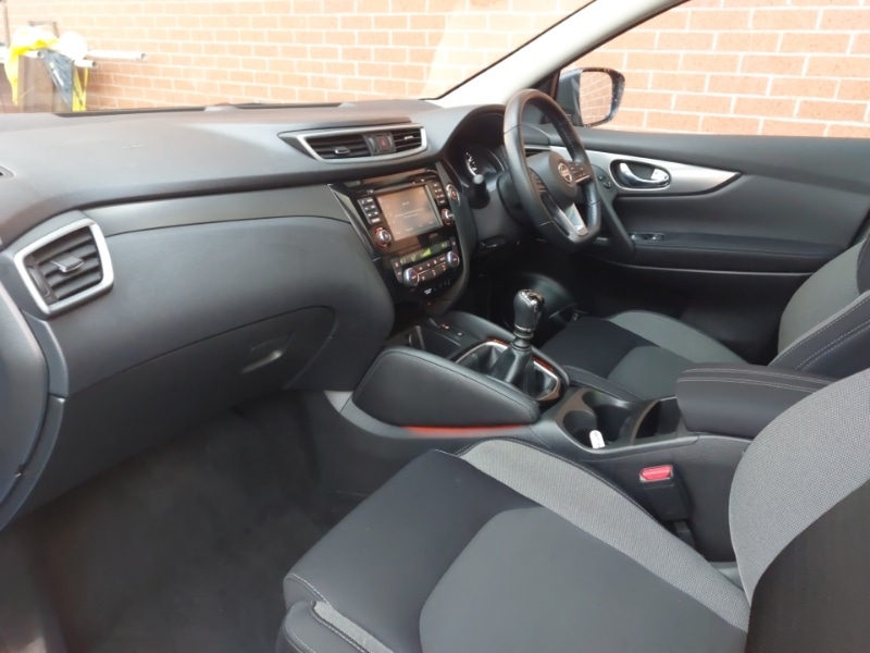 Used Nissan Qashqai 2017 for sale - 76779566: Photo 5