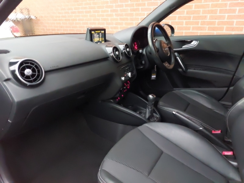 Used Audi A1 2017 for sale - 77343311: Photo 5