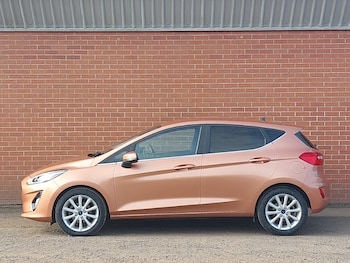 Used Ford Fiesta 2018 for sale - 79274128: Photo