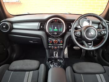 Used MINI Hatch 2019 for sale - 79642411: Photo