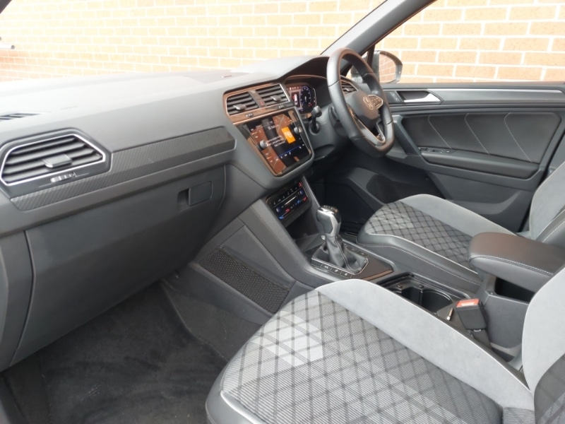 Used Volkswagen Tiguan 2023 for sale - 77816554: Photo 5