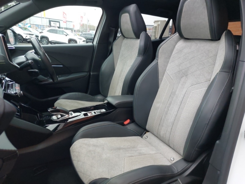 Used Peugeot 2008 2021 for sale - 77114945: Photo 12