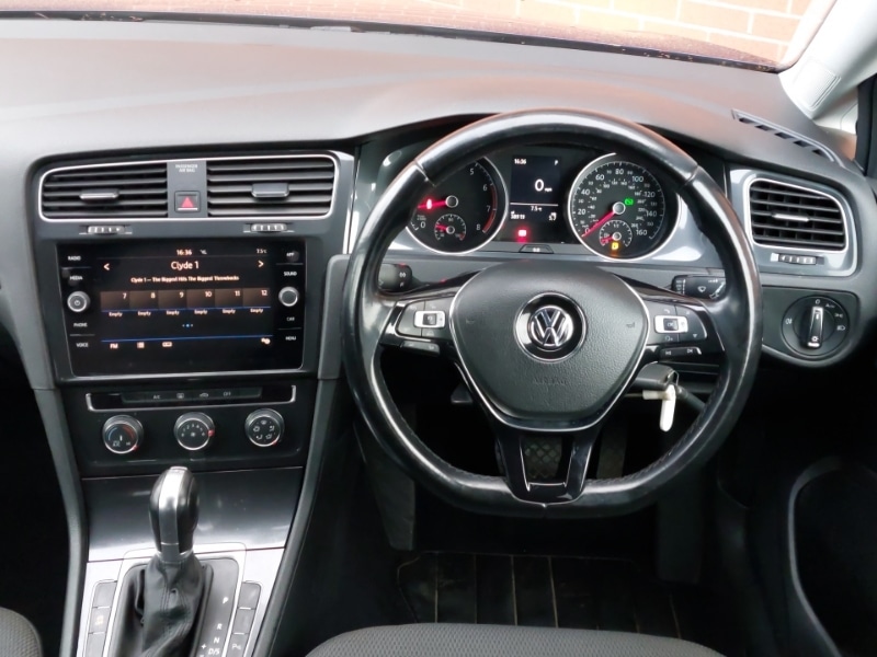 Used Volkswagen Golf 2018 for sale - 77644587: Photo 7