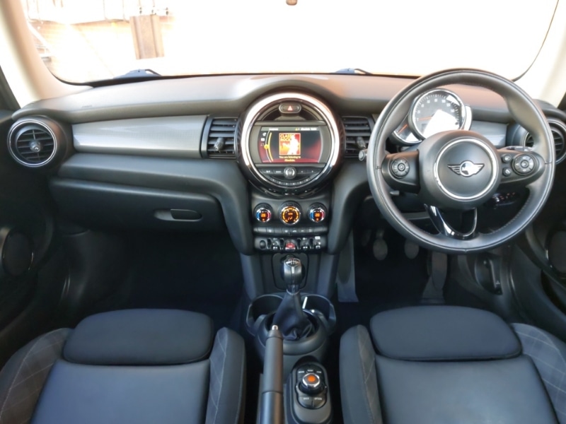 Used MINI Hatch 2018 for sale - 77273242: Photo 2
