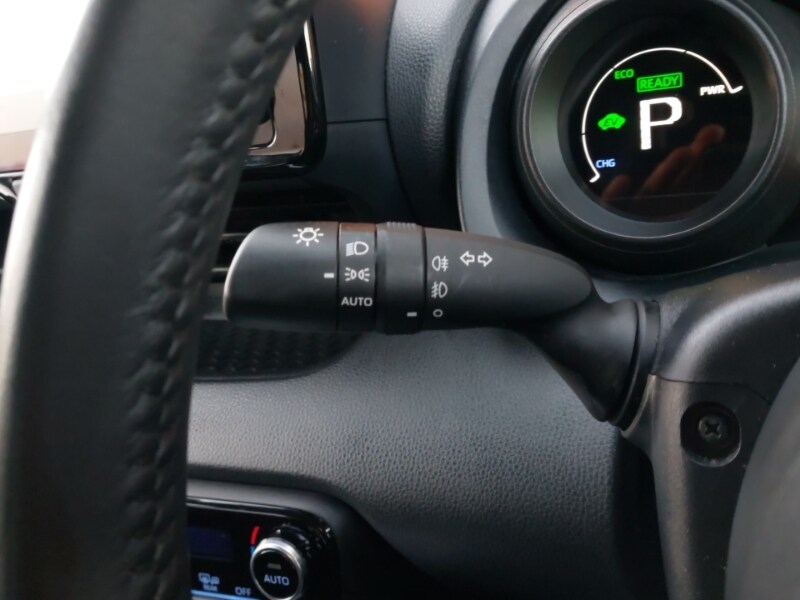 Used Toyota Yaris 2022 for sale - 77085737: Photo 11