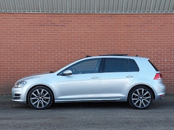 Used Volkswagen Golf 2014 for sale - 77922643: Photo