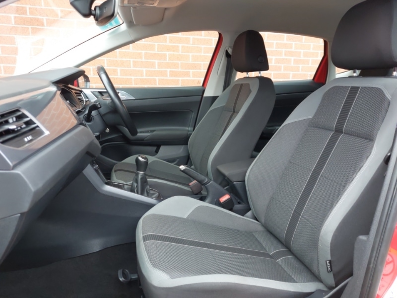 Used Volkswagen Polo 2018 for sale - 77194128: Photo 5