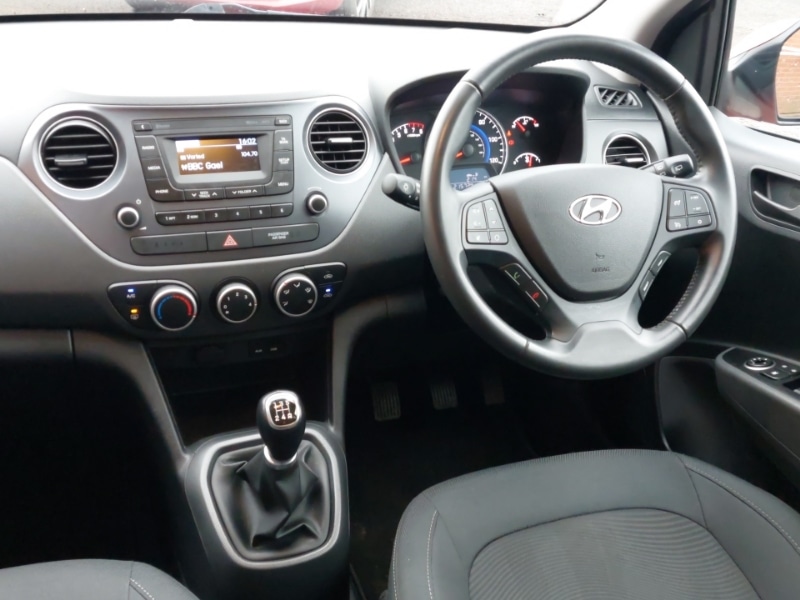Used Hyundai i10 2019 for sale - 77767448: Photo 13
