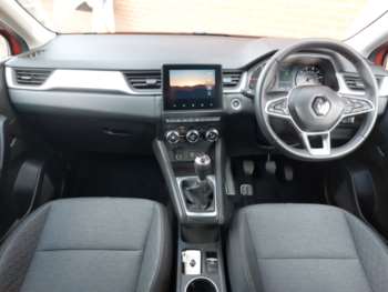 Used Renault Captur 2022 for sale - 74886896: Photo