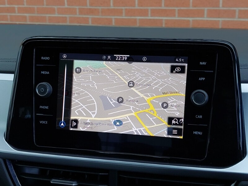 Used Volkswagen T-Roc 2023 for sale - 77183883: Photo 16