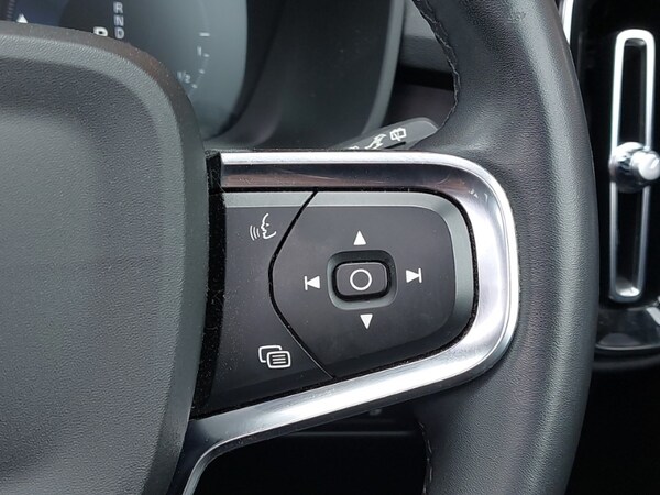 Used Volvo XC40 2022 for sale - 75669057: Photo 10