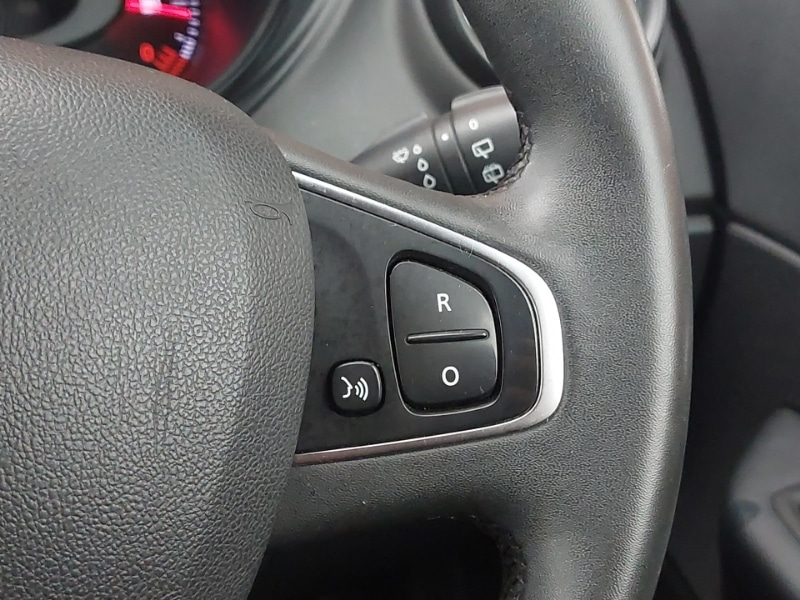 Used Renault Captur 2018 for sale - 76484108: Photo 10