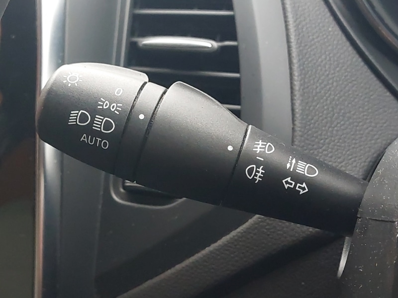 Used Renault Captur 2018 for sale - 76484108: Photo 17