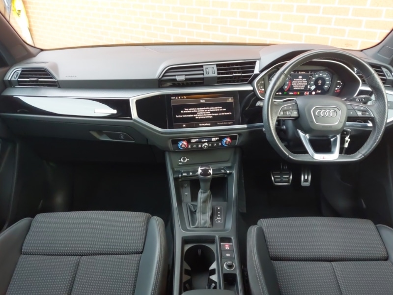 Used Audi Q3 2022 for sale - 76471471: Photo 2