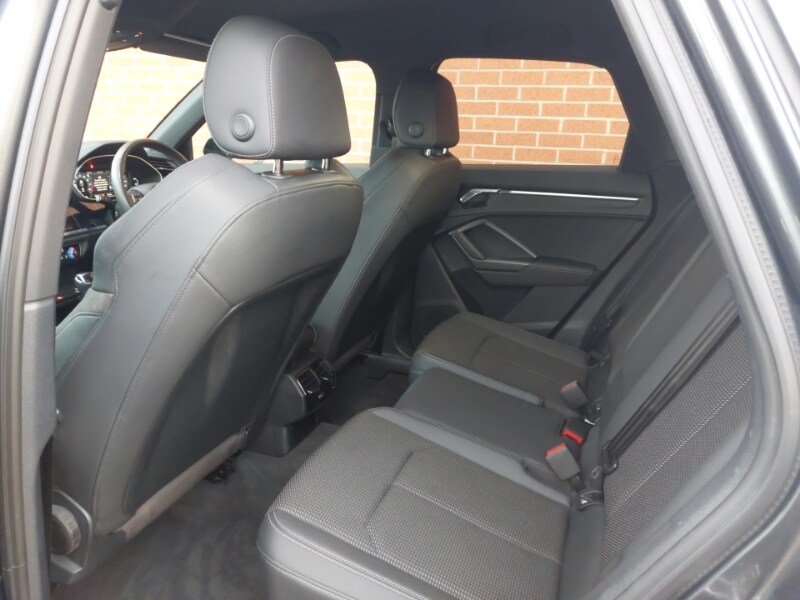 Used Audi Q3 2022 for sale - 76471471: Photo 6