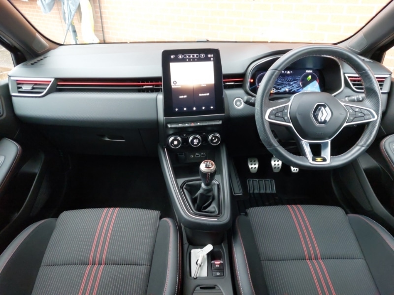 Used Renault Clio 2023 for sale - 76150576: Photo 2