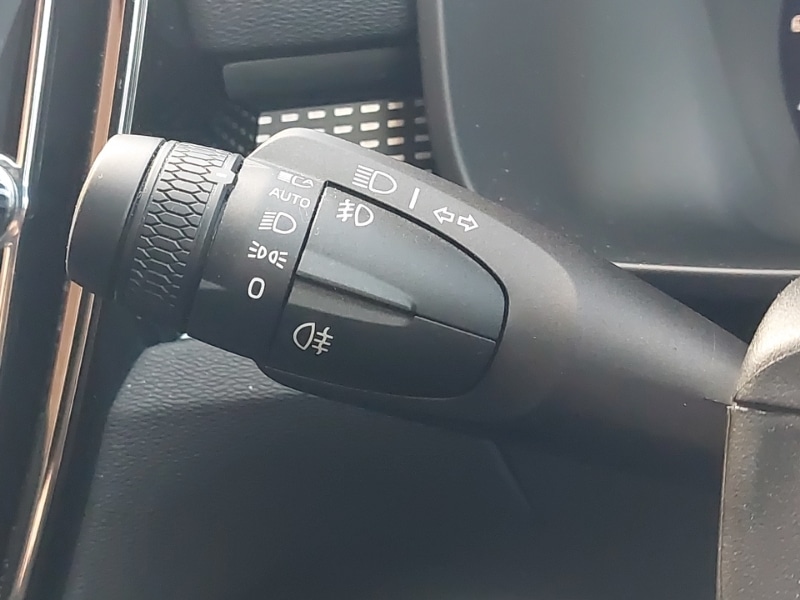 Used Volvo XC40 2024 for sale - 76408185: Photo 17