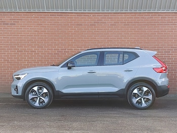 Used Volvo XC40 2024 for sale - 76408185: Photo