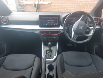 Used SEAT Arona 2024 for sale - 78342661: Photo