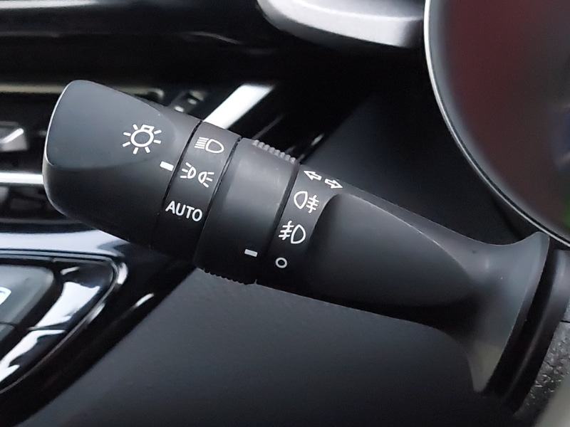 Used Toyota C-HR 2023 for sale - 77448807: Photo 17