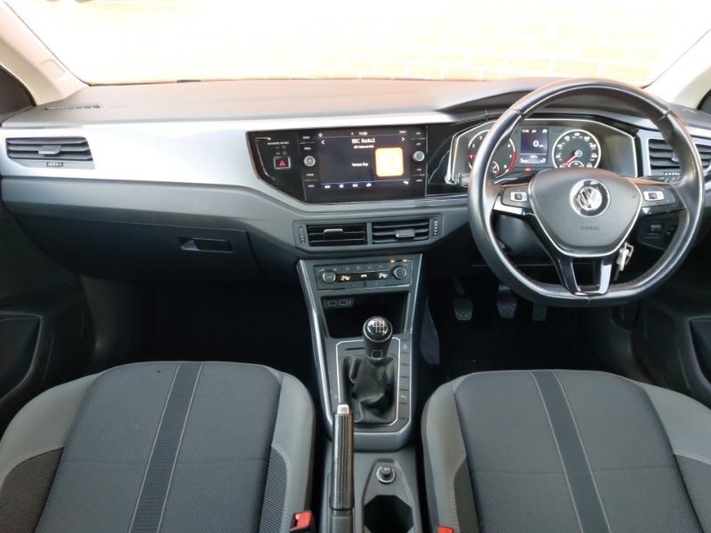 Used Volkswagen Polo 2018 for sale - 78211348: Photo 2