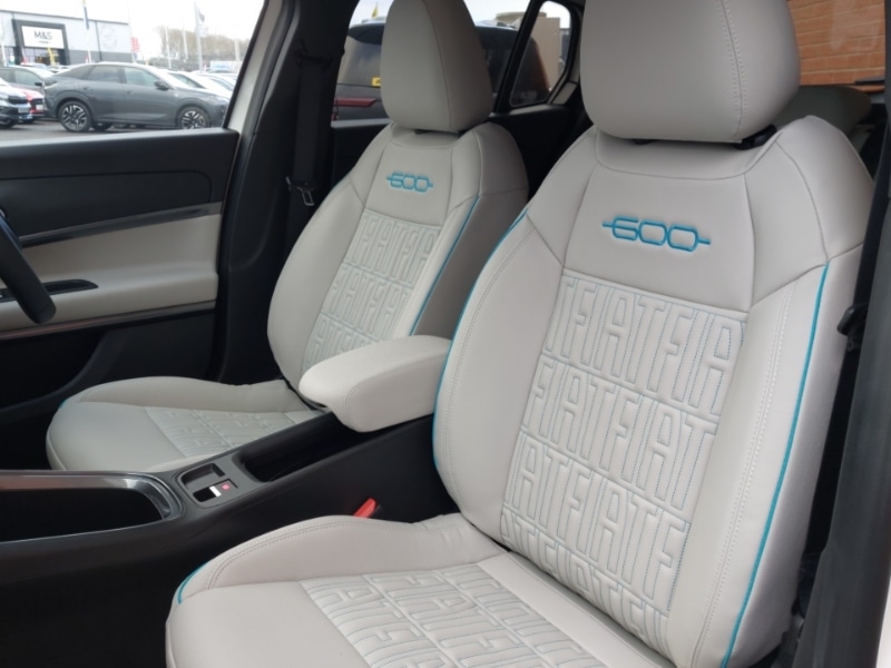 Used Fiat 600 2025 for sale - 77008702: Photo 12