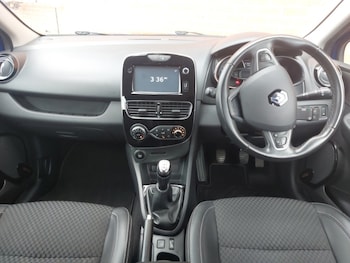 Used Renault Clio 2017 for sale - 79074633: Photo