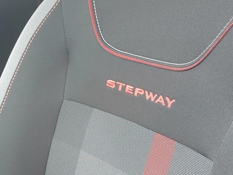 Used Dacia Sandero Stepway 2020 for sale - 76465269: Photo 13