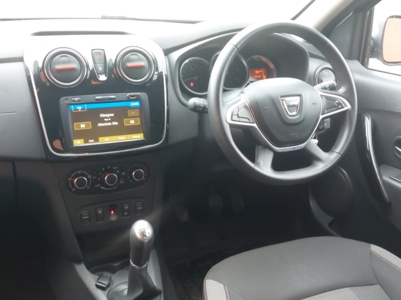 Used Dacia Sandero Stepway 2020 for sale - 76465269: Photo 14