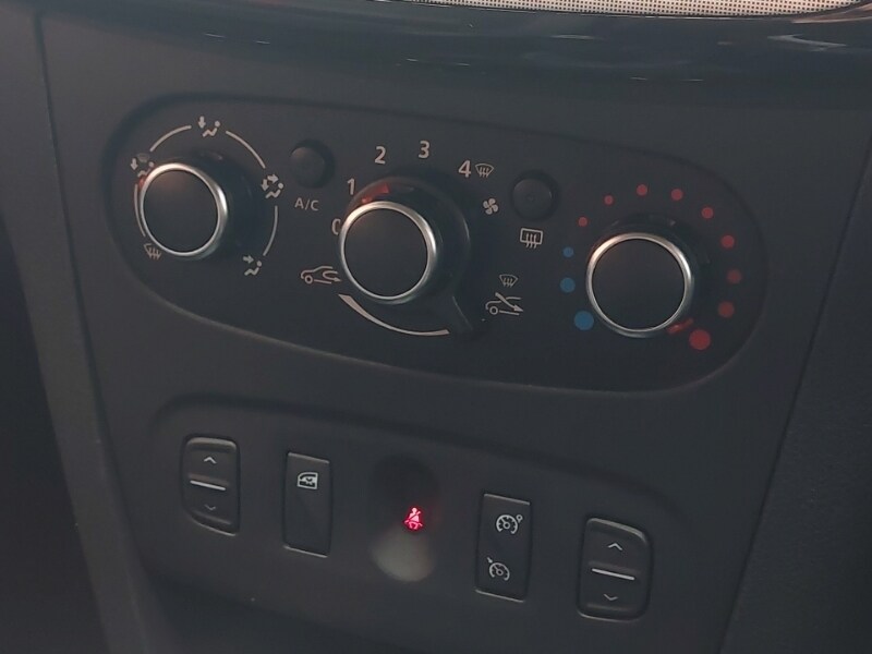 Used Dacia Sandero Stepway 2020 for sale - 76465269: Photo 15