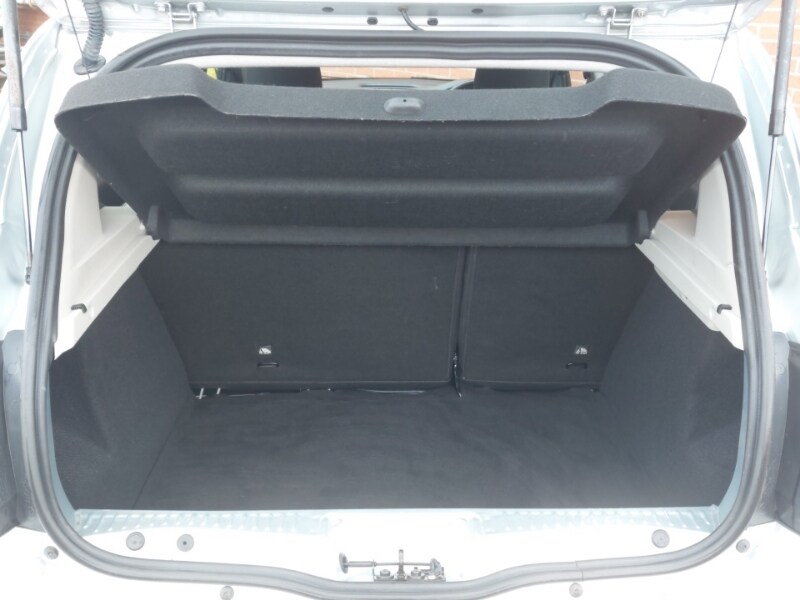 Used Dacia Sandero Stepway 2020 for sale - 76465269: Photo 8