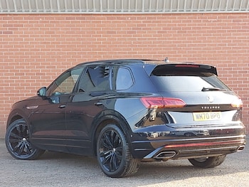 Used Volkswagen Touareg 2021 for sale - 77922611: Photo