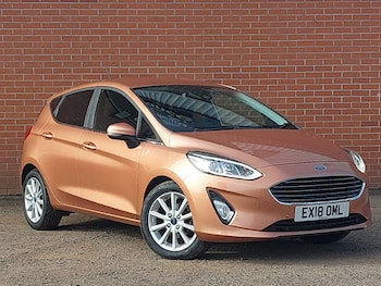 Used Ford Fiesta 2018 for sale - 79615400: Photo
