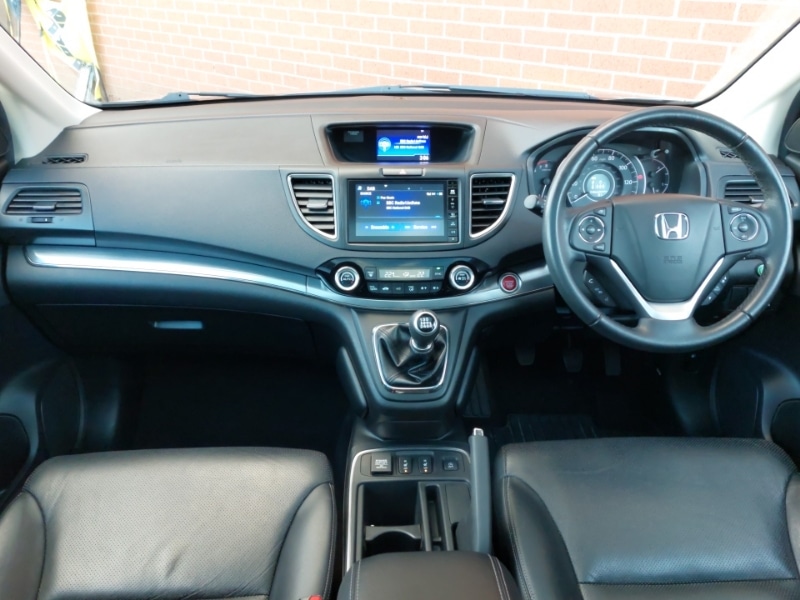 Used Honda CR-V 2017 for sale - 76687648: Photo 2