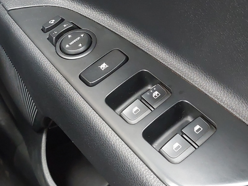 Used Kia Stonic 2022 for sale - 78033226: Photo 18