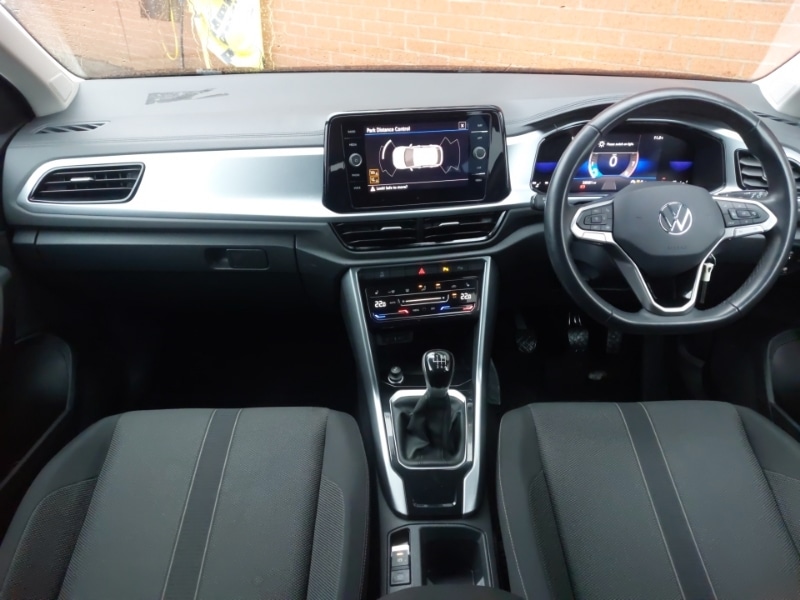 Used Volkswagen T-Roc 2022 for sale - 76708268: Photo 2