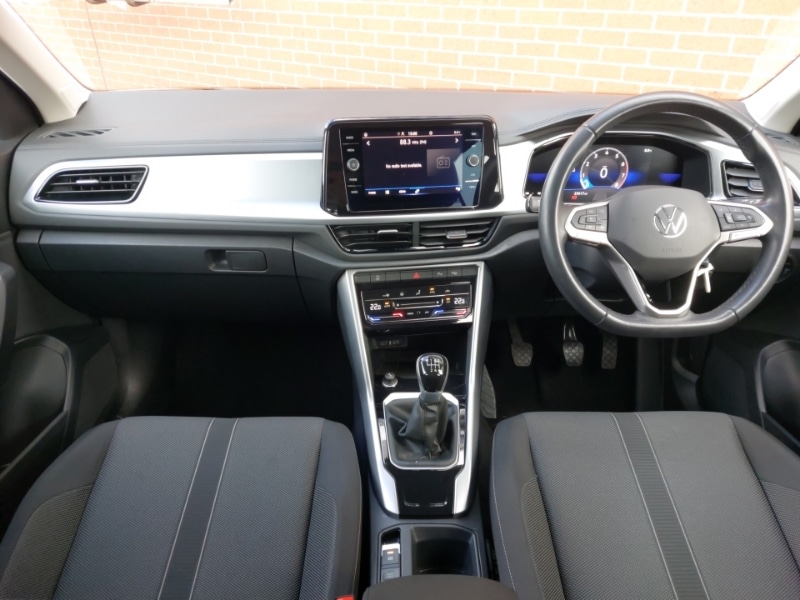 Used Volkswagen T-Roc 2022 for sale - 77605906: Photo 2