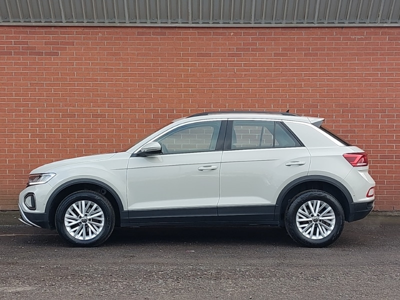 Used Volkswagen T-Roc 2022 for sale - 77605906: Photo 4