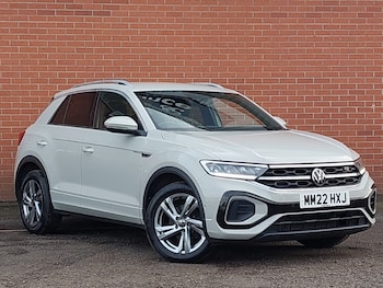 Used Volkswagen T-Roc 2022 for sale - 77585202: Photo