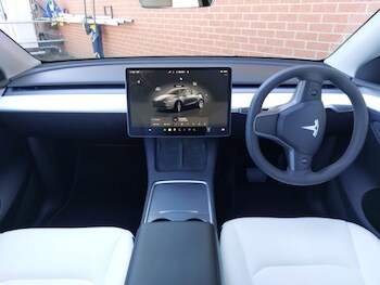 Used Tesla Model Y 2024 for sale - 78425269: Photo