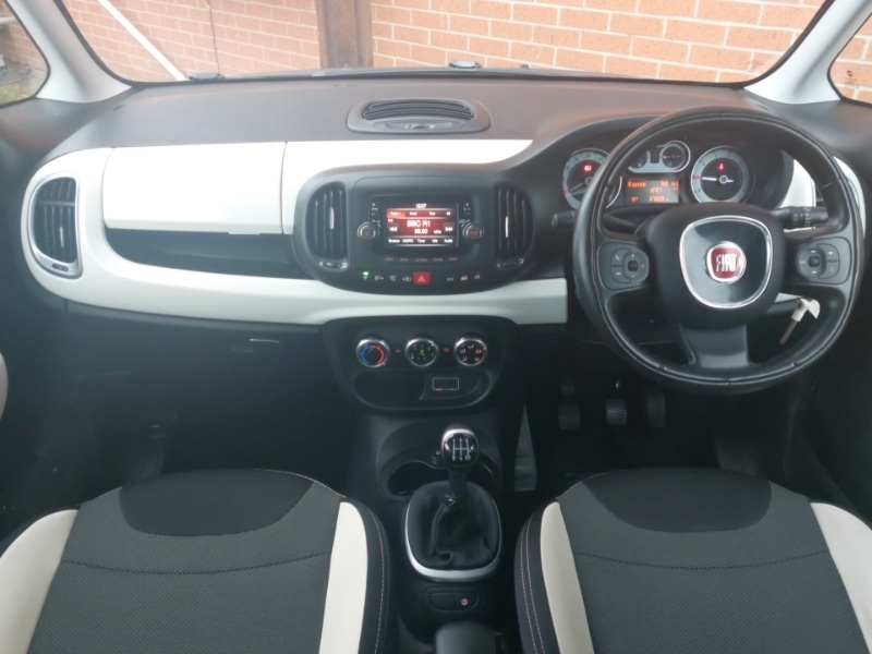 Used Fiat 500L 2016 for sale - 77284405: Photo 2
