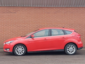 Used Ford Focus 2015 for sale - 77433414: Photo