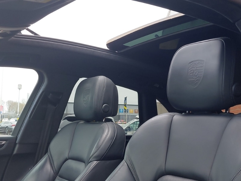 Used Porsche Macan 2020 for sale - 77644605: Photo 13