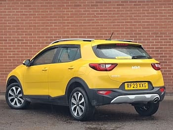 Used Kia Stonic 2023 for sale - 79776922: Photo