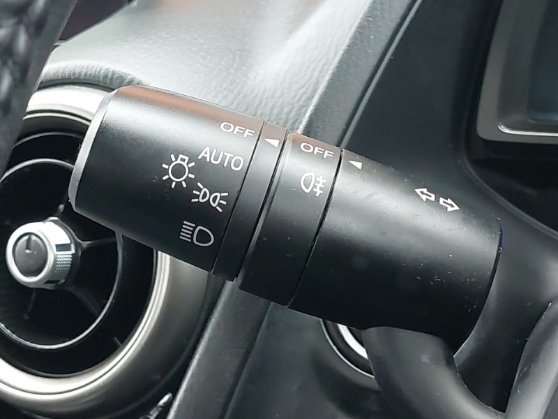 Used Mazda Mazda2 2022 for sale - 76369742: Photo 19