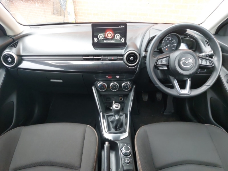 Used Mazda Mazda2 2022 for sale - 76369742: Photo 2